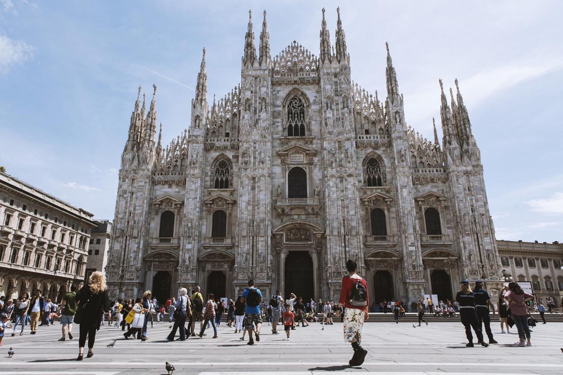 Hl Suite - Duomo, Galleria Unione 5 Милано Екстериор снимка